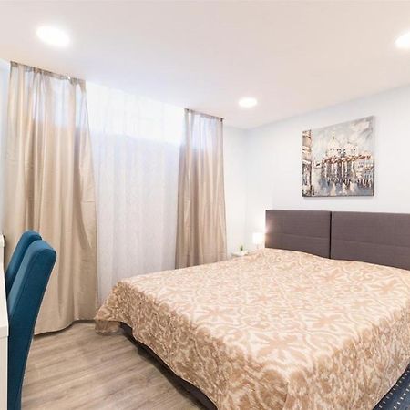 City Centre'S Apartment Рієка Екстер'єр фото