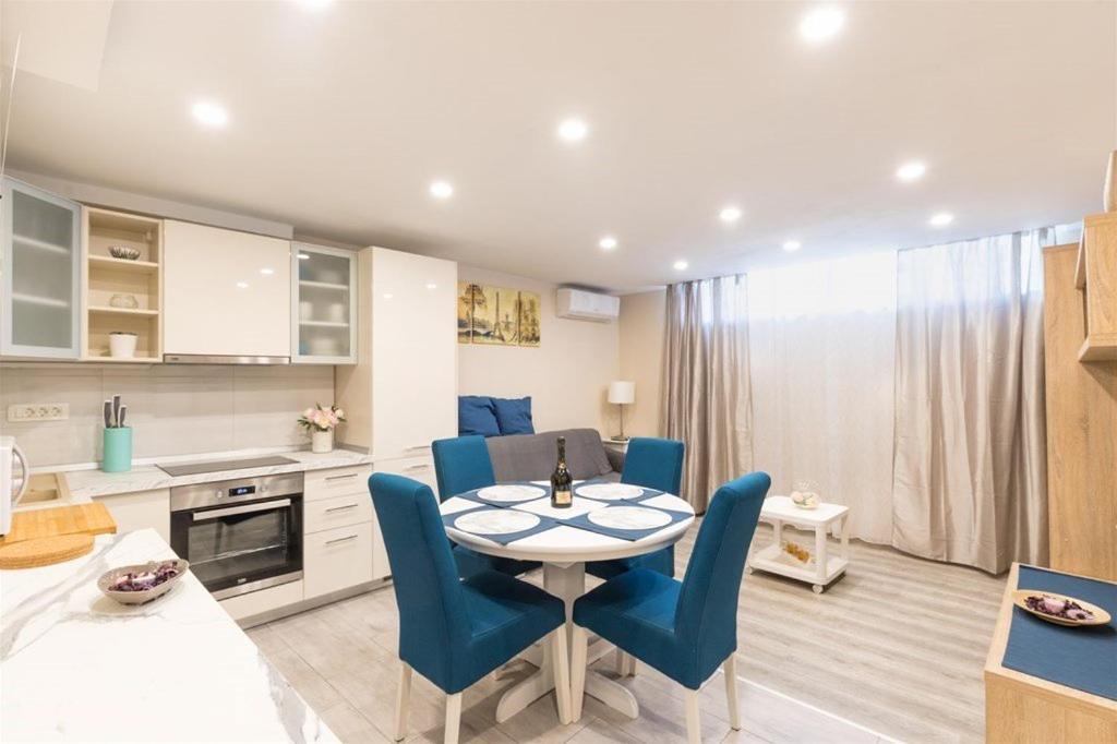 City Centre'S Apartment Рієка Екстер'єр фото